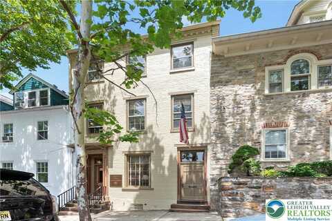 72 W Market Street, Bethlehem, PA 18018