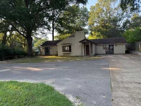 306 W POPLAR, Collierville, TN 38017