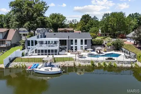 910 Indian Springs Road, O'Fallon, IL 62269
