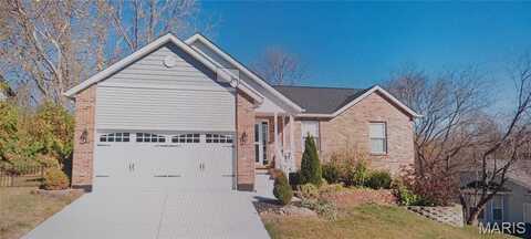 71 Hillsborough Avenue, Glen Carbon, IL 62034