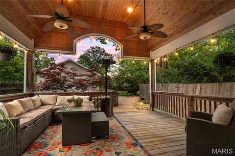 2521 High School Drive, Brentwood, MO 63144
