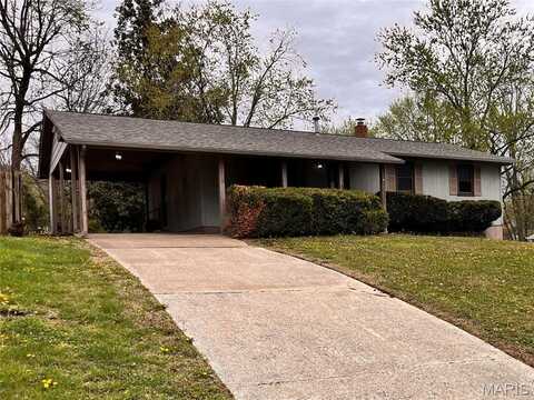 1412 Woodland Drive, Jackson, MO 63755