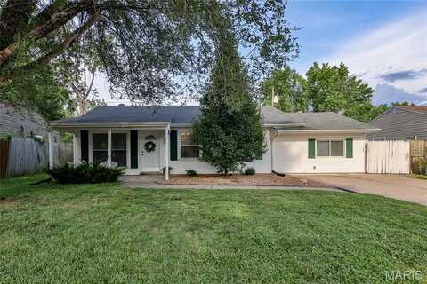 5 Bluegrass Lane, Saint Peters, MO 63376