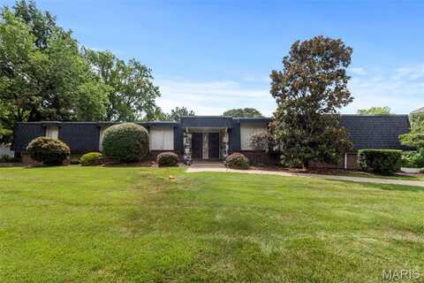 12646 Alswell Lane, Sunset Hills, MO 63128
