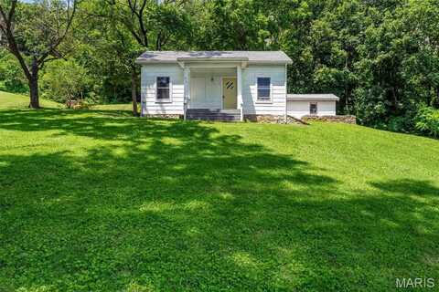 413 Luke Street, Clarksville, MO 63336