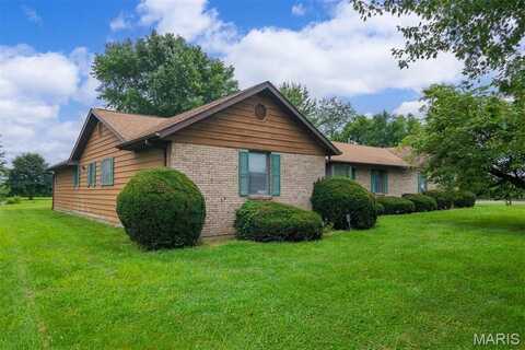 1104 Summerfield Road, Saint Jacob, IL 62281