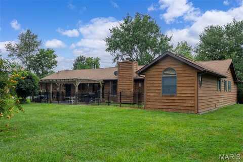 1104 Summerfield Road, Saint Jacob, IL 62281