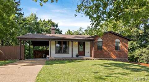 1448 Trails Court, Fenton, MO 63026