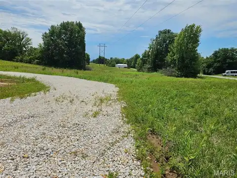 210 Hawkins Ridge Court, Troy, MO 63379