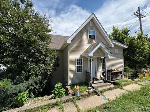 123 S 2nd Street, De Soto, MO 63020
