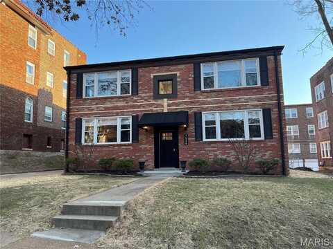 7526 Byron Place, Clayton, MO 63105