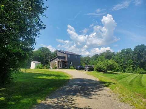 424 River Road, Westmoreland, NH 03467