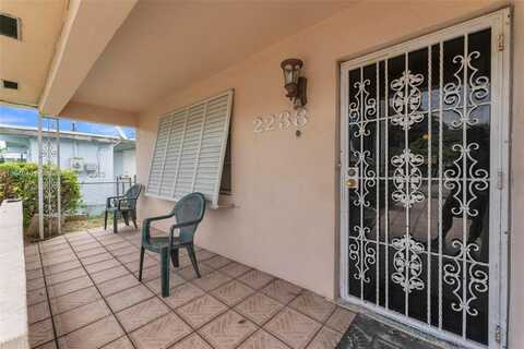 2238 NW 58th St, Miami, FL 33142
