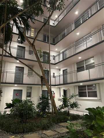 680 NE 64th St, Miami, FL 33138