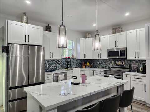 4045 34th Ave SE, Other City - In The State Of Florida, FL 34117
