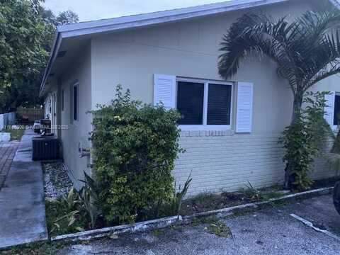 2407 SW 42nd Ave, Fort Lauderdale, FL 33317