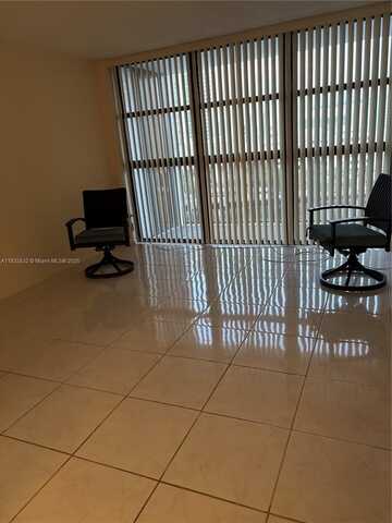 400 Leslie Dr, Hallandale Beach, FL 33009