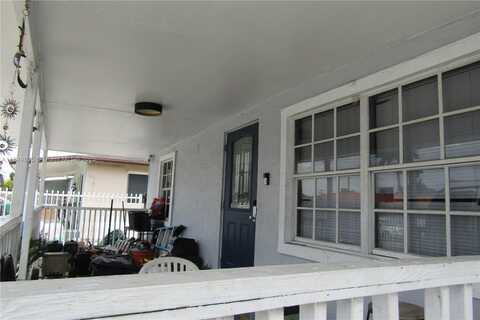 2223 NW 32nd St, Miami, FL 33142