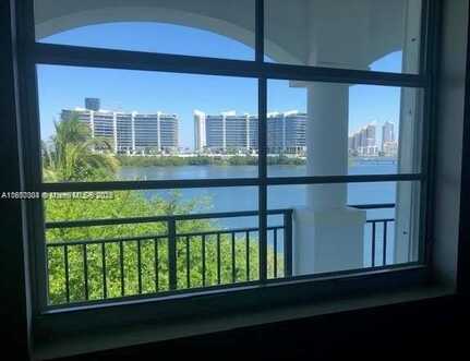 undefined, Aventura, FL 33160