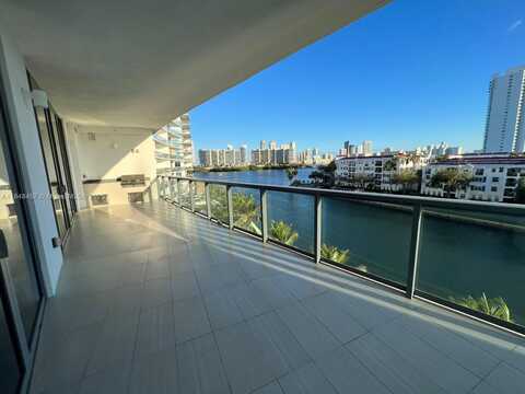 3250 NE 188 St, Aventura, FL 33180