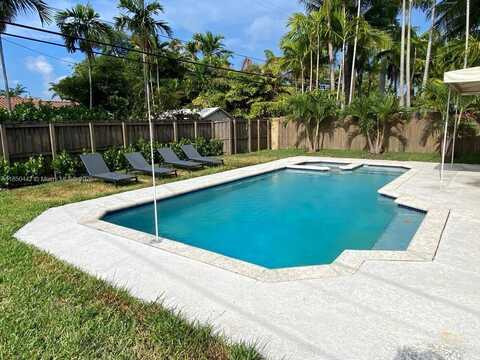 1438 Harrison St, Hollywood, FL 33020