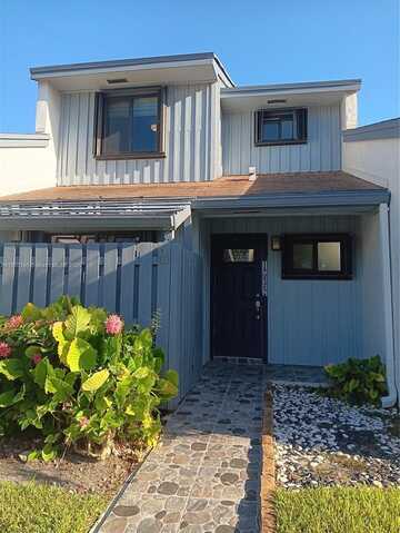 1532 Gabriel St, Hollywood, FL 33020