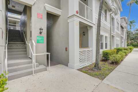 1013 Shoma Dr, Royal Palm Beach, FL 33414
