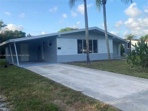 4557 NW 3rd St, Plantation, FL 33317