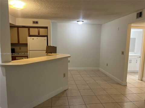 643 Vista Isles Dr, Sunrise, FL 33325