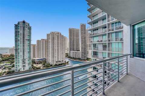 335 S Biscayne Blvd, Miami, FL 33131