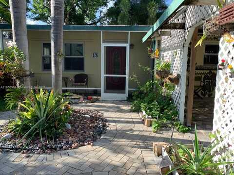 13 Bass Ave, Key Largo, FL 33037