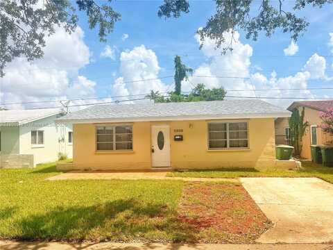 2609 NW 54th St, Tamarac, FL 33309