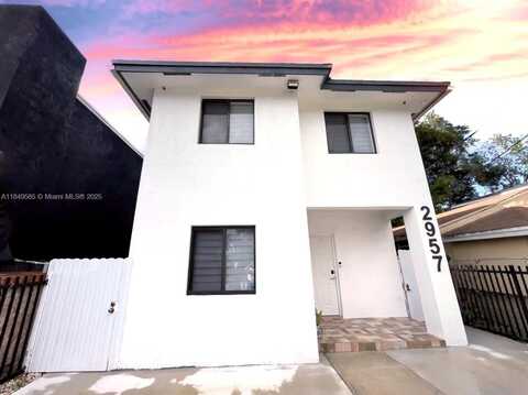 2957 NW 45th St, Miami, FL 33142