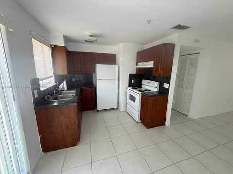 1453 SW 3 ST, Miami, FL 33135