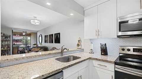 15405 N Miami Lakeway N, Miami Lakes, FL 33014