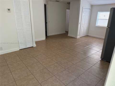 1455 NE 146th St, Miami, FL 33161