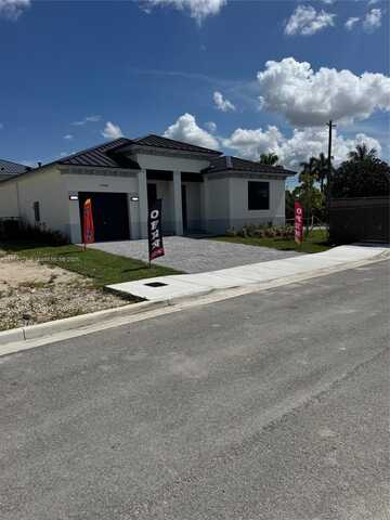 18901 SW 316th Ter, Homestead, FL 33030