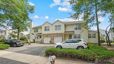 99 exeter Court, Piscataway, NJ 08854