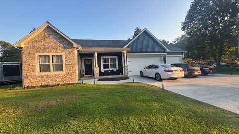 419 4 Mile Rd, Racine, WI 53402