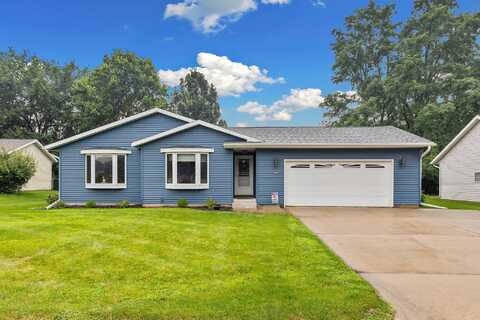 907 Amanda Ct, Holmen, WI 54636