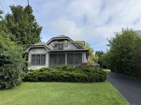 26044 W Loomis Rd, Wind Lake, WI 53185