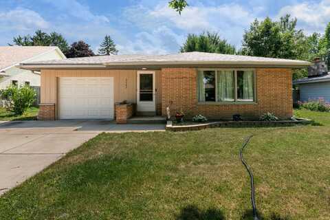 2267 W Grange Ave, Milwaukee, WI 53221