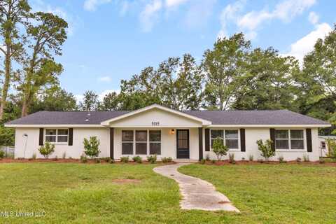 5215 Washington Avenue, Gulfport, MS 39507