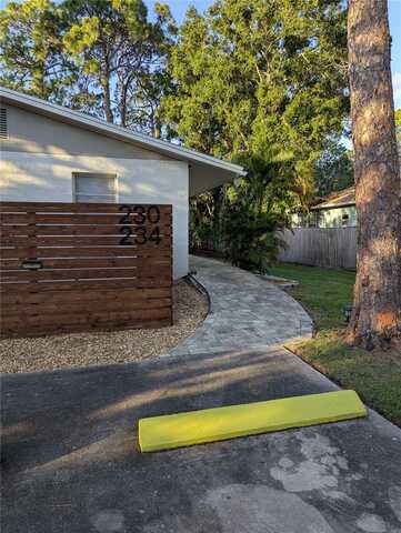 230 48TH AVENUE N, Saint Petersburg, FL 33703