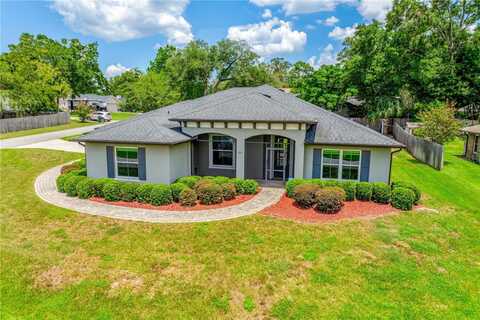 915 CRITTENDEN AVENUE, ORANGE CITY, FL 32763
