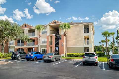 1929 SUMMER CLUB DRIVE, OVIEDO, FL 32765