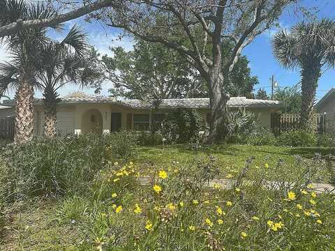 563 GERSHWIN DRIVE, LARGO, FL 33771