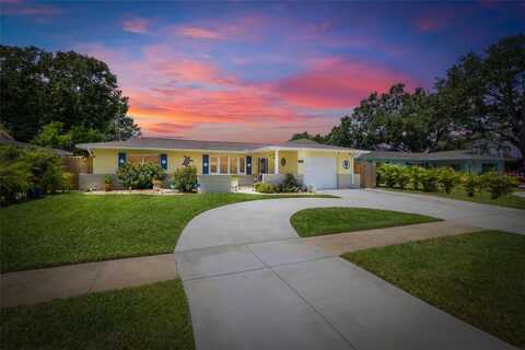 502 E LAKE DRIVE, LARGO, FL 33771