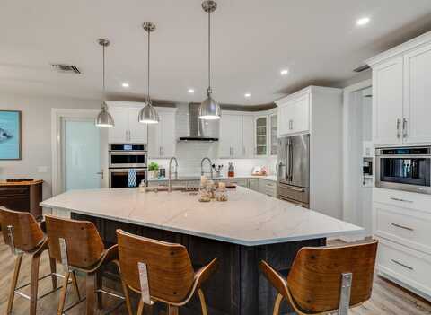 90 S SEAS Court, Marco Island, FL 34145