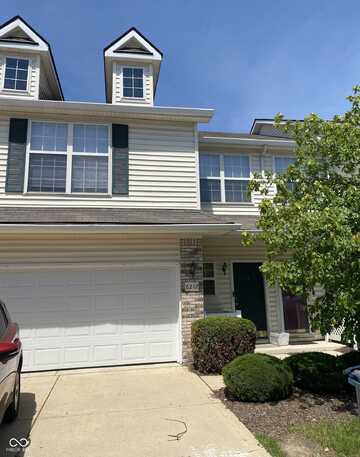 6212 Bishops Pond Lane, Indianapolis, IN 46268